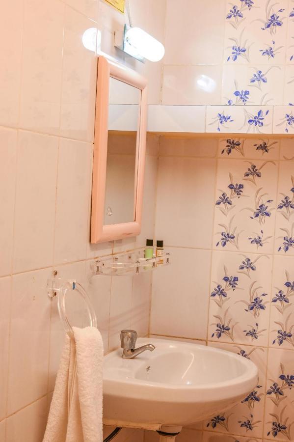Kanchans Nest I Rooms & Suites Near Port Blair Airport ภายนอก รูปภาพ